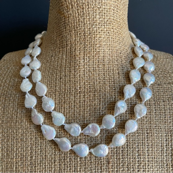 New Genuine freshwater coin Pearl Necklace. - Picture 1 of 8